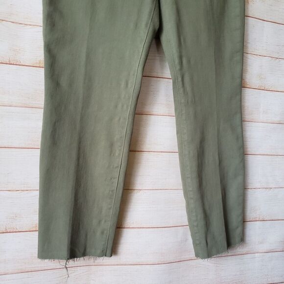 L'Agence Sada Cropped Slim High-Rise Jeans in Basil - Picture 6 of 11